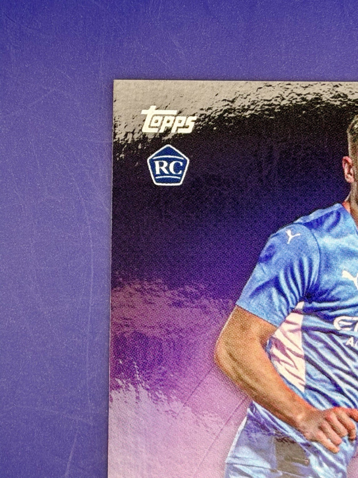 Topps - Manchester City Team Set 2021/22 Liam Delap RC /25