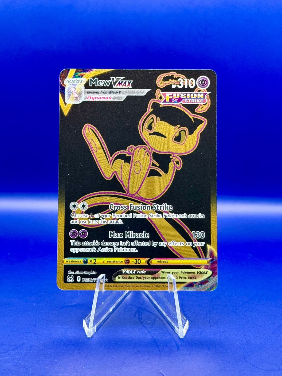 Pokémon Fusion Strike - Mew VMax Black And Gold - TG30/TG30 