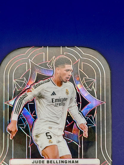 Jude Bellingham/28 Supernova Red Crystals from 2024-25 Panini Obsidian Soccer