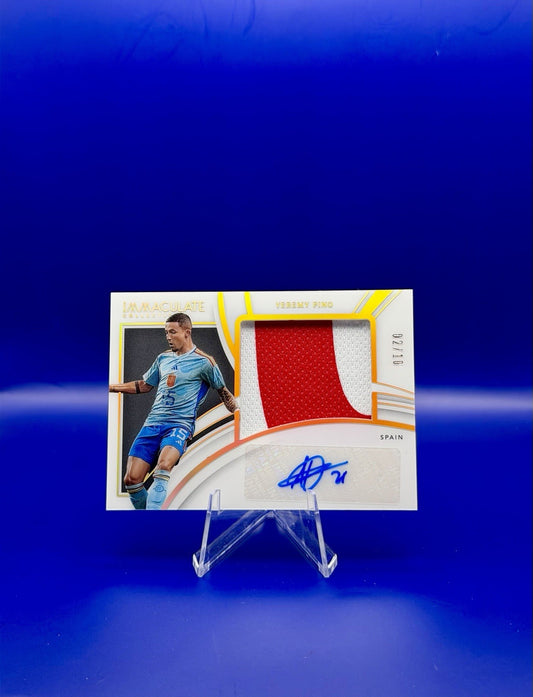 2022-23 Panini - Immaculate Yeremy Pino /10 Spain Patch Auto Crystal Palace