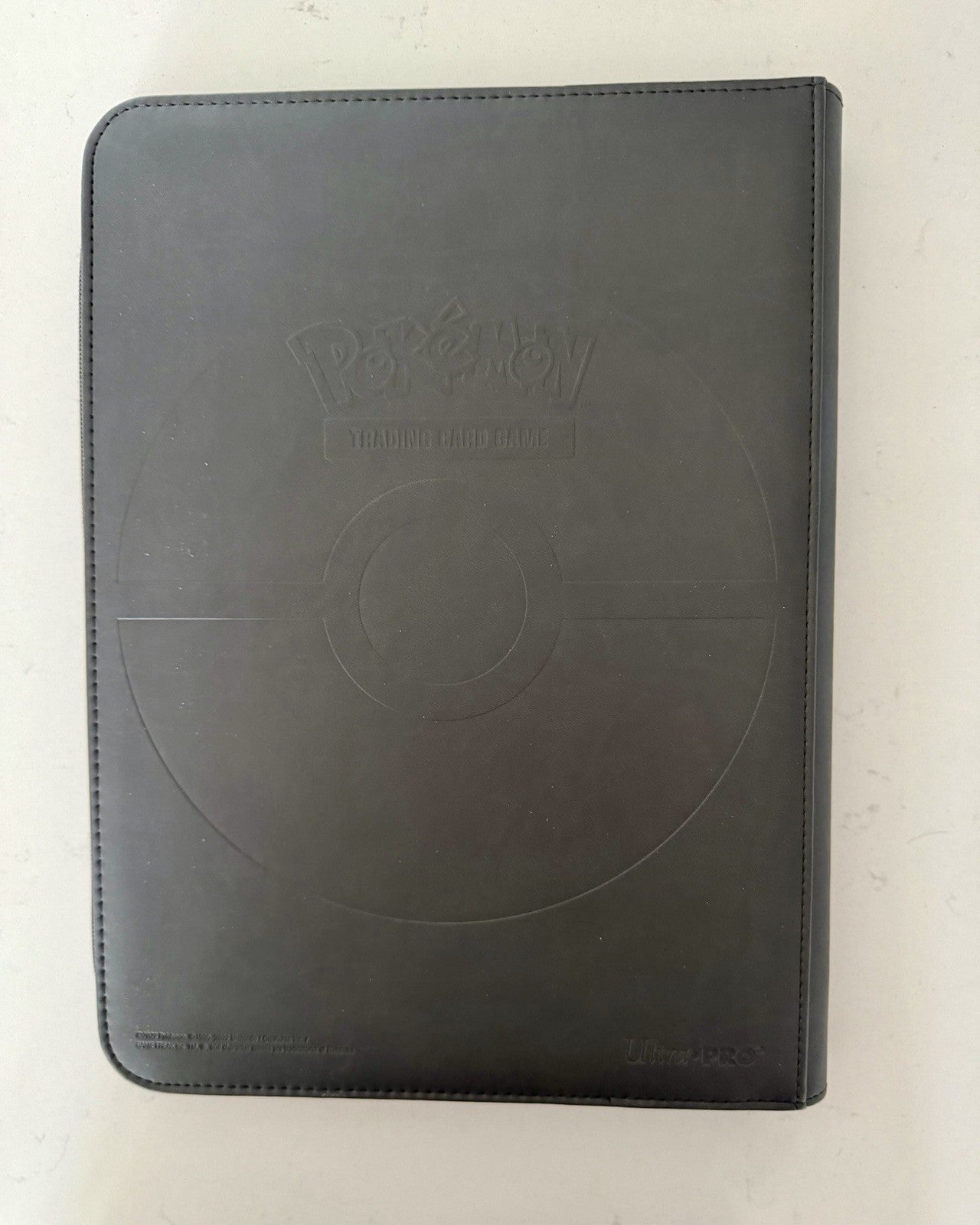 ULTRA PRO Elite Series Pikachu 9 Pocket Zip Pro-Binder Holds 360 Cards New