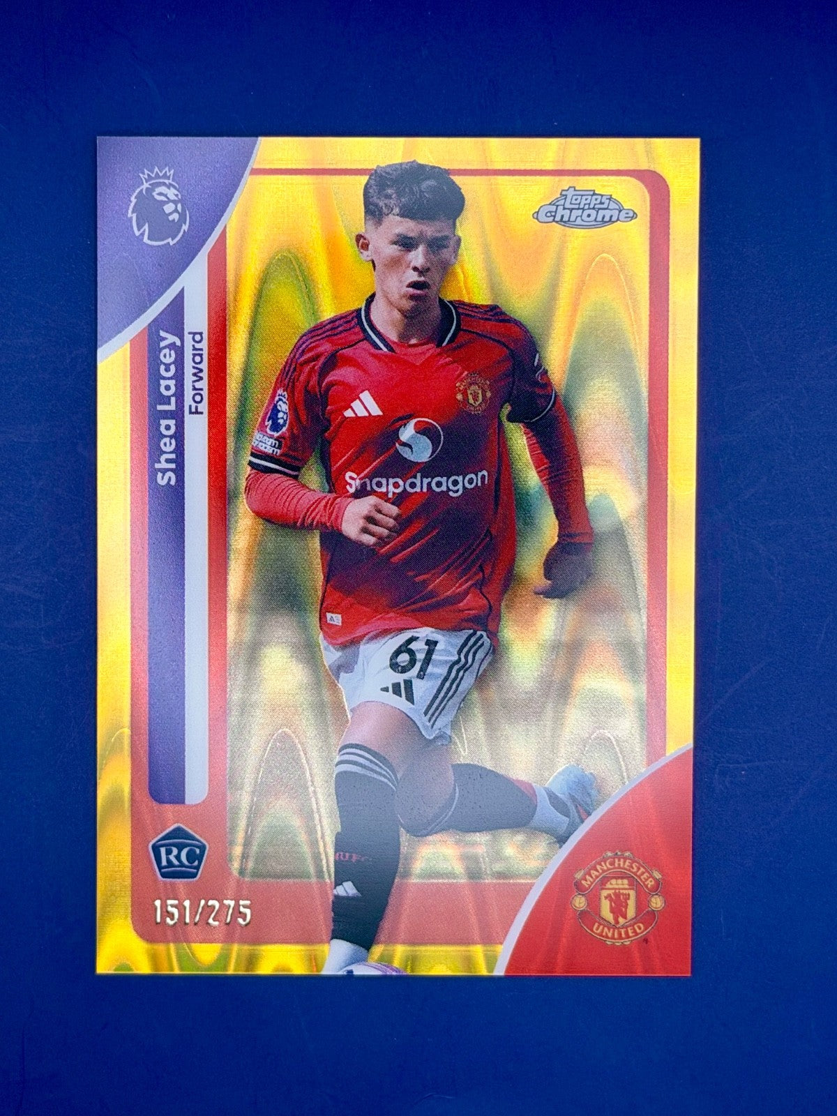 2025-26 Topps Chrome Shea Lacey Rookie Man Utd Gold Wave Refractor /275
