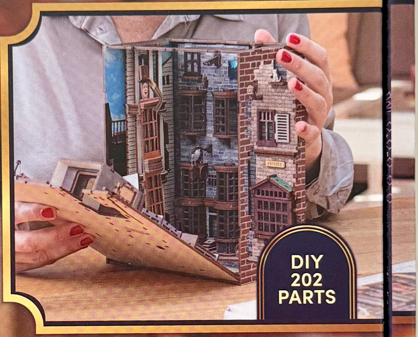 Harry Potter Tiny Adventures Book Nook Mini Diorama Diagon Alley 23cm