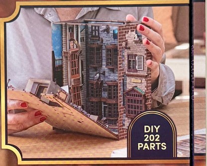 Harry Potter Tiny Adventures Book Nook Mini Diorama Diagon Alley 23cm