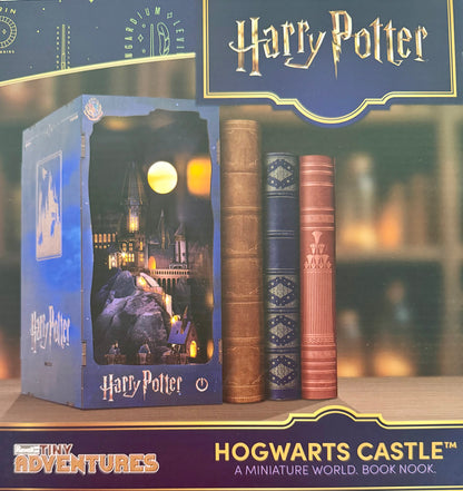 Harry Potter Tiny Adventures Book Nook Mini Diorama Hogwarts Castle 18cm