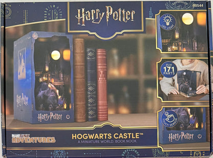 Harry Potter Tiny Adventures Book Nook Mini Diorama Hogwarts Castle 18cm
