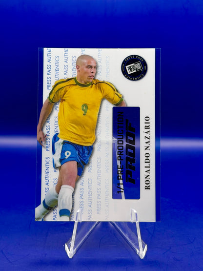 Ronaldo Nazário R9 – Press Pass Authentics Pre-Production Cromo | 1/1